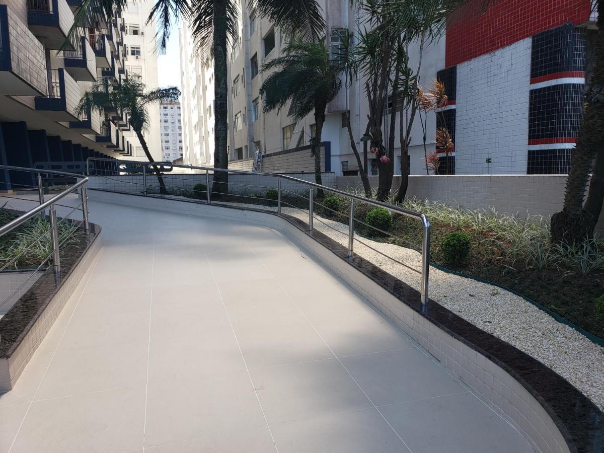 Apto Gonzaga Frente Ao Mar Wi-Fi Santos  Ngoại thất bức ảnh