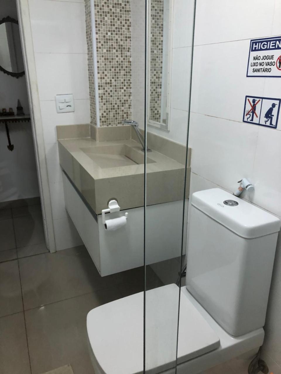 Apto Gonzaga Frente Ao Mar Wi-Fi Santos  Ngoại thất bức ảnh